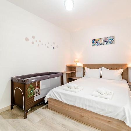 Derya Suites - Mamaia Nord Năvodari Екстериор снимка