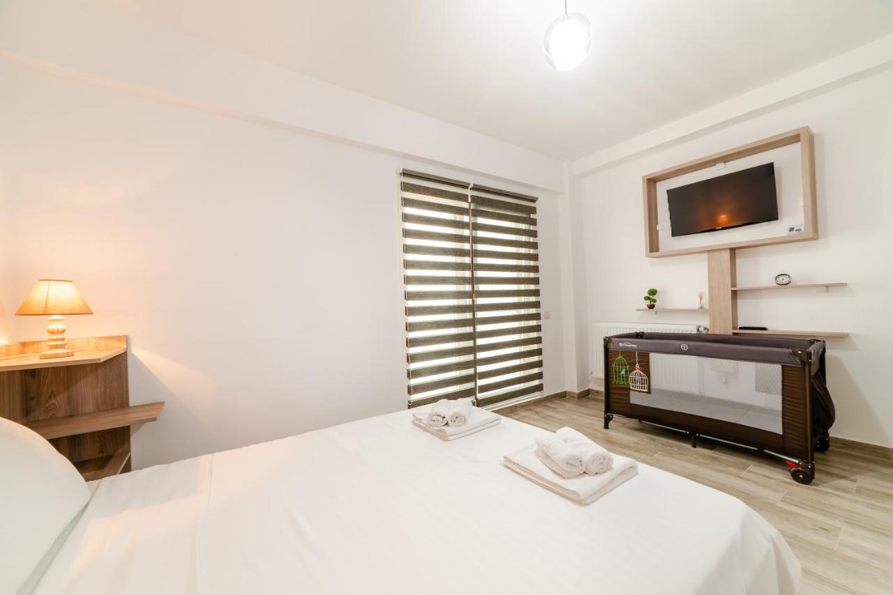 Derya Suites - Mamaia Nord Năvodari Екстериор снимка