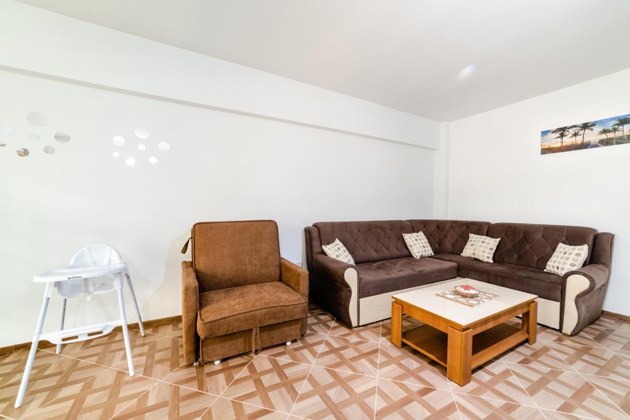 Derya Suites - Mamaia Nord Năvodari Екстериор снимка