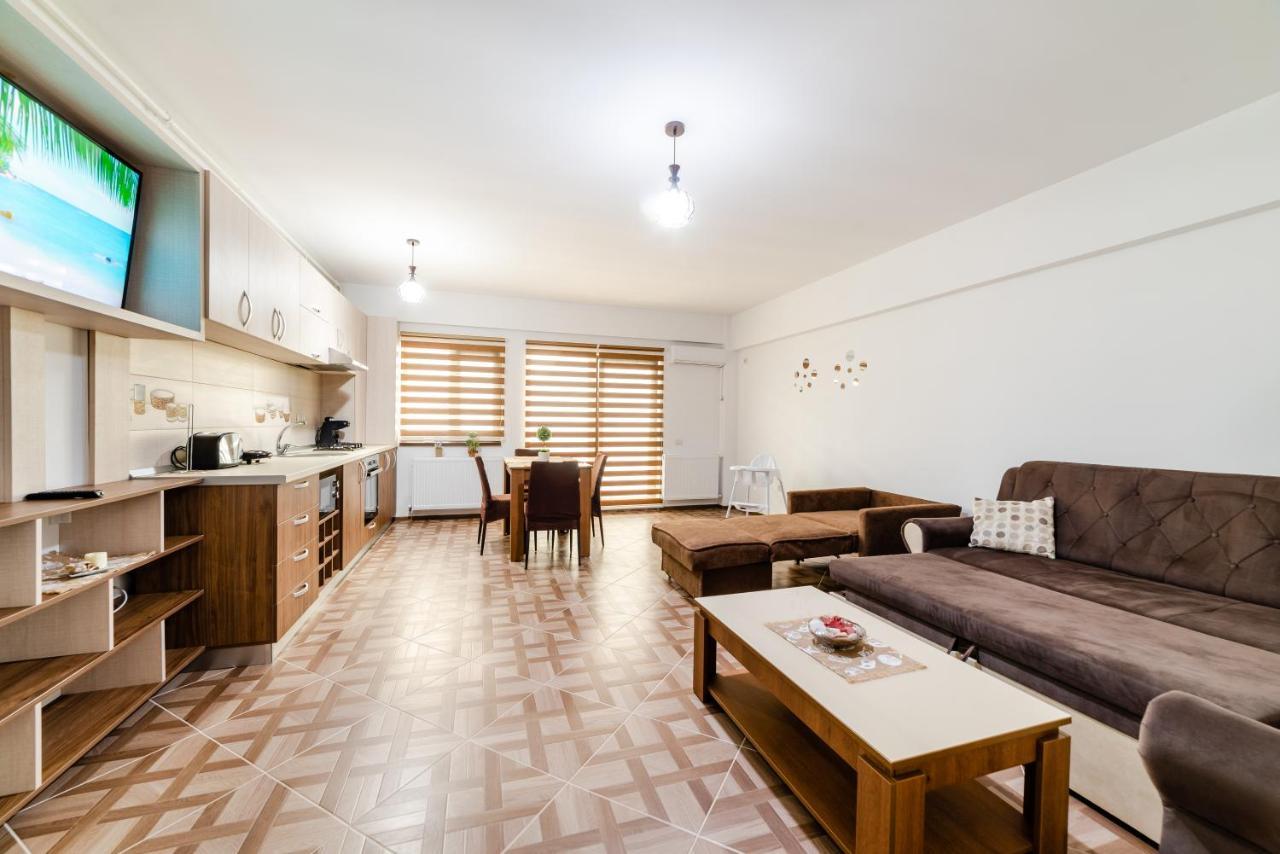 Derya Suites - Mamaia Nord Năvodari Екстериор снимка